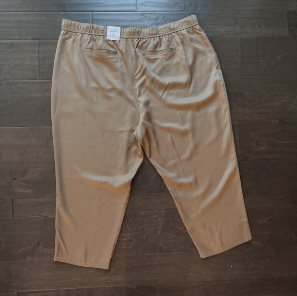 Croft & Barrow Lyocell Relaxed Pull On Drawstring Straight Leg Pants - Picture 8 of 14